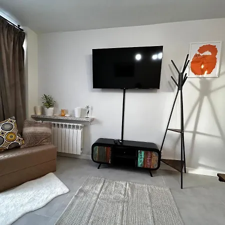 Skyline Cool Space At Chlodna Apartmán