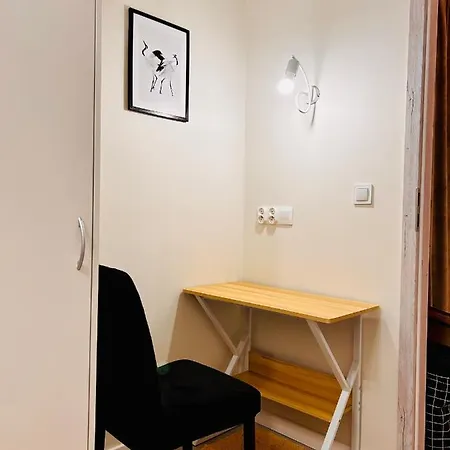 Skyline Cool Space At Chlodna Apartmán