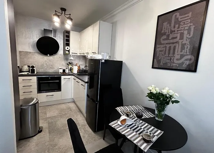 Skyline Cool Space At Chlodna *