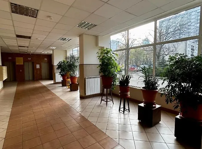 Skyline Cool Space At Chlodna وارسو