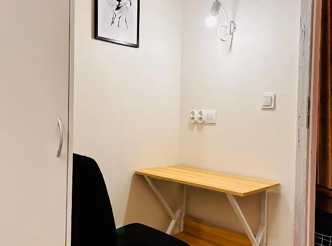 Skyline Cool Space At Chlodna Apartman