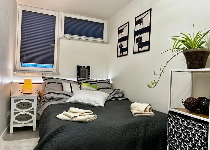 Skyline Cool Space At Chlodna Apartman *