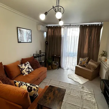 アパート Skyline Cool Space At Chlodna ワルシャワ