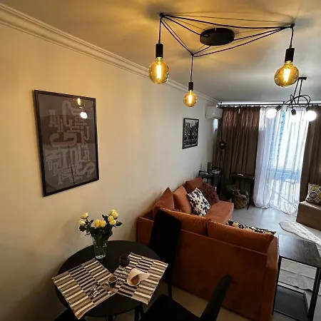 Skyline Cool Space At Chlodna *